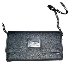 Van's wallet purse